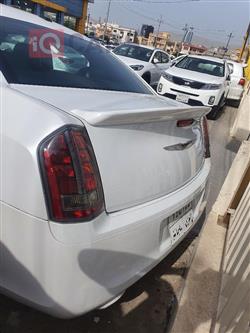 كرايسلر 300